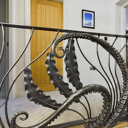 Σπίτι διακοπών The Loxley Γουίτμπι